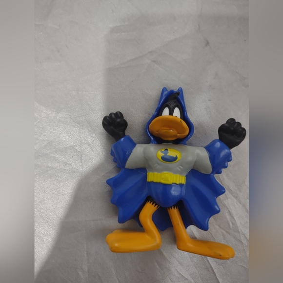 DAFFY DUCK figure Looney Tunes super-hero Batman Duckman toy 1991 Nostalgia - Picture 1 of 2